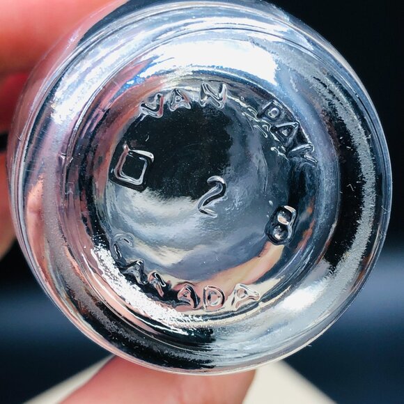 Vintage VAN PAK Zodiac Sign Stars Glass Salt Pepper Shaker Set Made in Canada - Picture 8 of 12